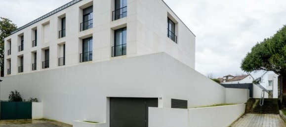 3 bedrooms Apartment in Porto, Portugal No. 44425 18