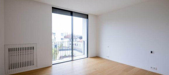 3 bedrooms Apartment in Porto, Portugal No. 44425 14