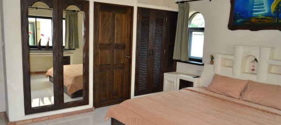 2 bedrooms Condo in Pattaya, Thailand No. 1266 11