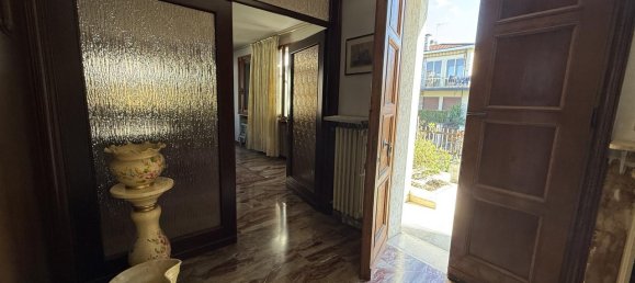 5 rooms House in Abano Terme, Italy No. 38370 5