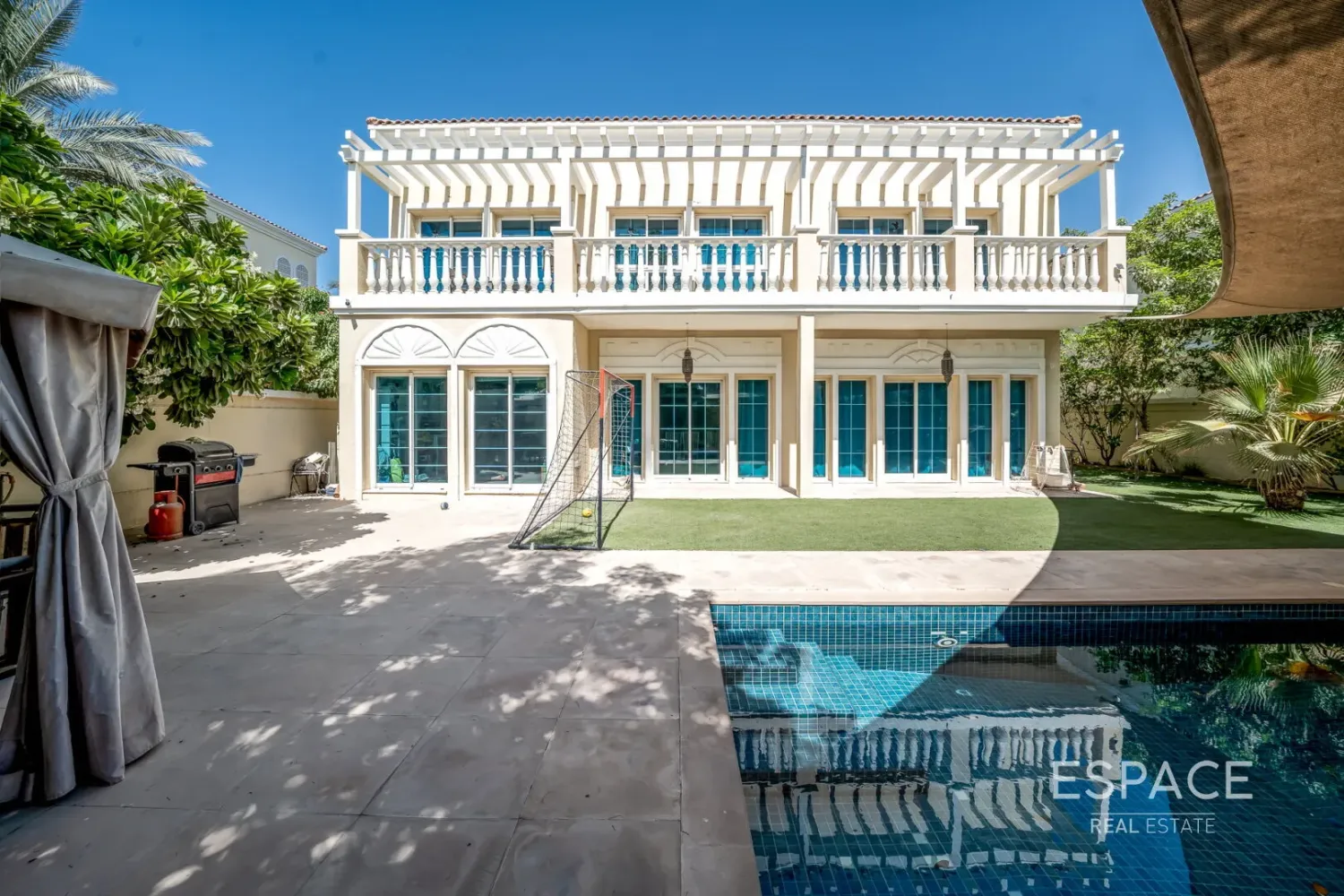 5 dormitorios villa en venta en Jumeirah Village Triangle, Dubai, UAE № 105895