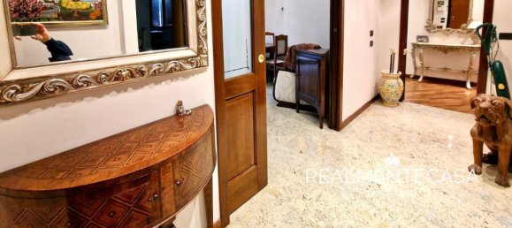Apartamento de 4 habitaciónes en Abbiategrasso, Italy No. 183859 4