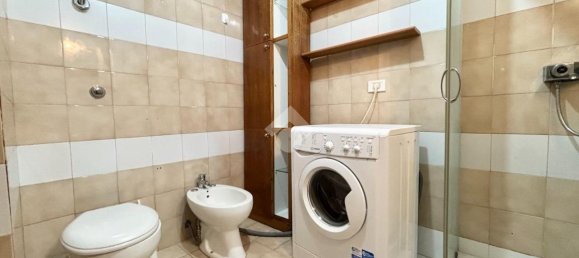 2-salle Appartement à Gallipoli, Italy No. 16395 8