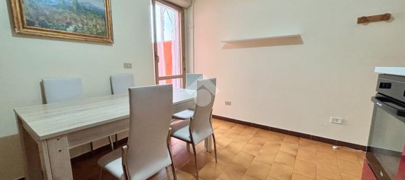2-salle Appartement à Gallipoli, Italy No. 16395 3