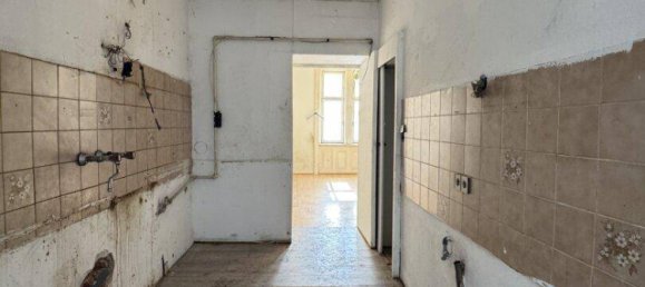 2 rooms Apartment in Brigittenau, Austria No. 183354 3