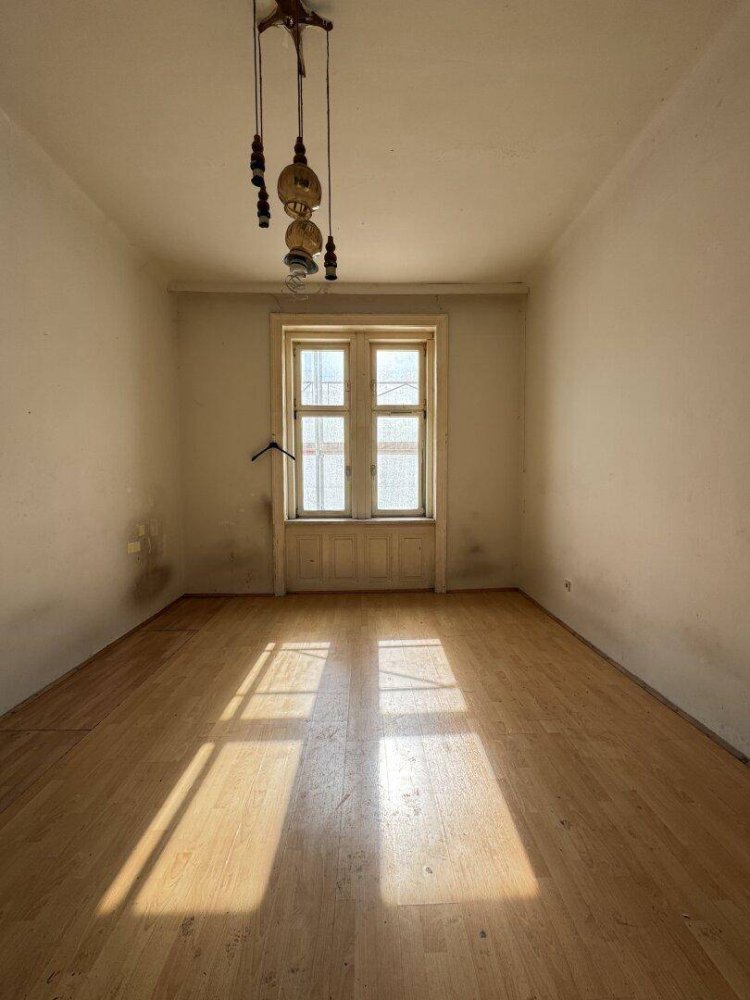 2 rooms Apartment in Brigittenau, Austria No. 183354