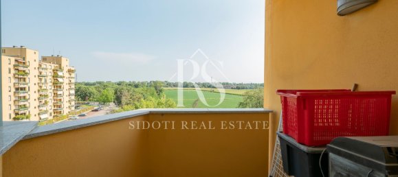 4 rooms Apartment in Pioltello, Italy No. 2564 16