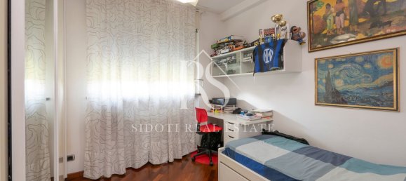 4 rooms Apartment in Pioltello, Italy No. 2564 20