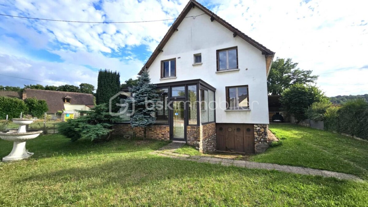 5 Schlafzimmer Haus in Saint-Pierre-les-Elbeuf, France, Nr. 340027