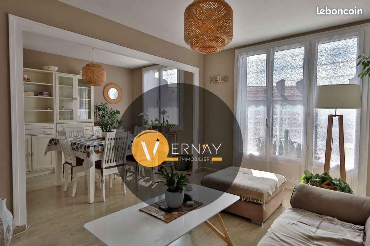 2 bedrooms Apartment in Venissieux, France No. 341929