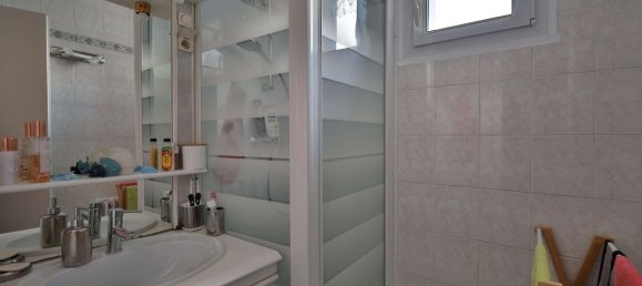 2 bedrooms Apartment in Venissieux, France No. 341929 15