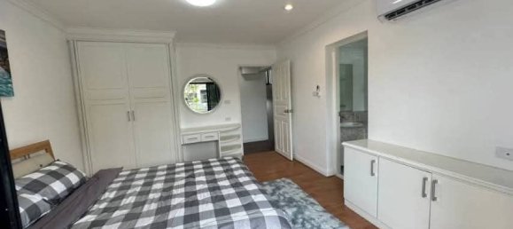 4 bedrooms House in Pattaya, Thailand No. 70237 9