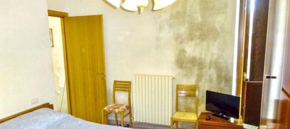 2 rooms Apartment in Monte Roberto, Italy No. 284978 6