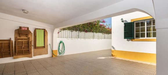 4 bedrooms House in Seixal, Portugal No. 126118 9