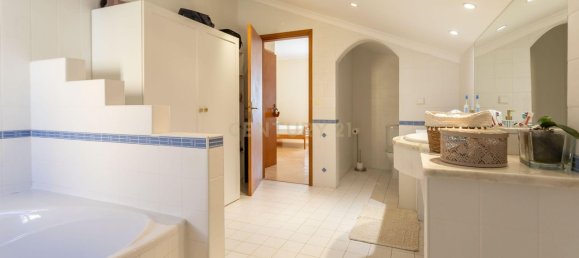 4 bedrooms House in Seixal, Portugal No. 126118 46