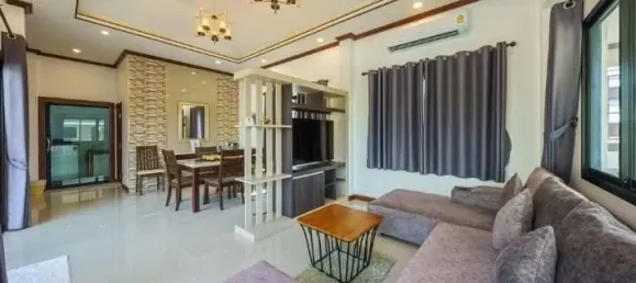 3 Schlafzimmer Villa in Hua Hin, Thailand, Nr. 63723 8