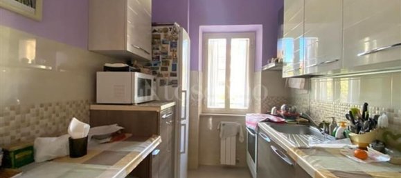 6 rooms Apartment in Rome, Italy No. 61194 5