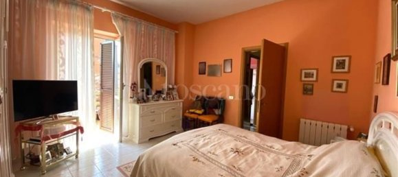 6 rooms Apartment in Rome, Italy No. 61194 10