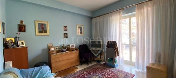 6 rooms Apartment in Rome, Italy No. 61194 13