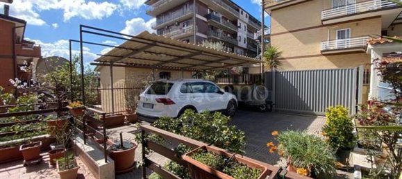 6 rooms Apartment in Rome, Italy No. 61194 26