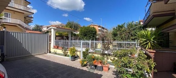 6 rooms Apartment in Rome, Italy No. 61194 25