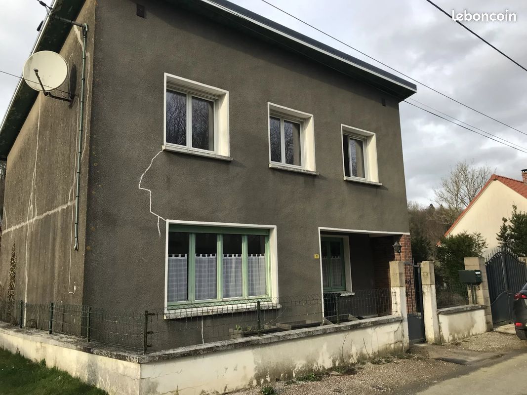 Adosado de 3 dormitorios en Blequin, France No. 74673