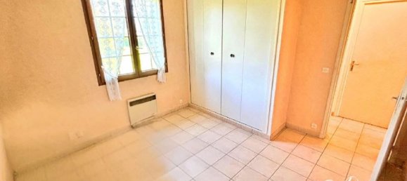 5 bedrooms House in Pruniers, France No. 215937 8