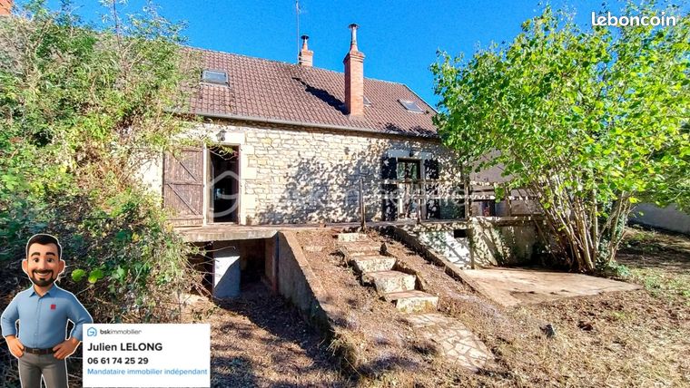 3 bedrooms House in Saint-Parize-le-Chatel, France No. 355286