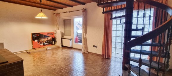 Дуплекс с 6 комнатами в Саар, Германия № 10449 3