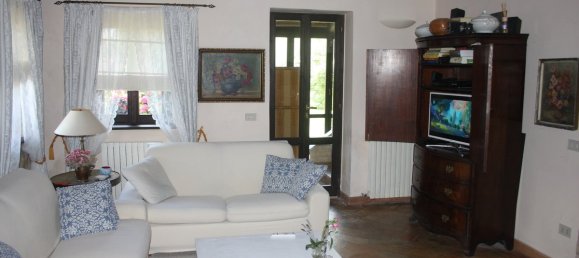 4 bedrooms House in Marche, Italy No. 332797 7