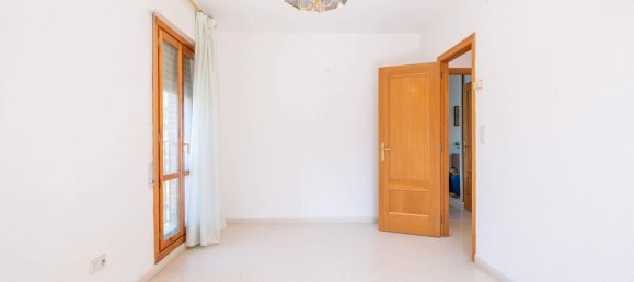 6 غرف نوم منزل في Zaragoza, Spain رقم 66213 33