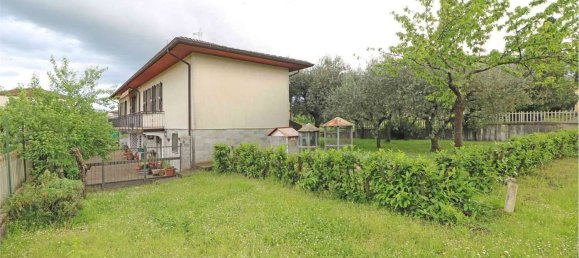 10 rooms Villa in Pontremoli, Italy No. 142847 2