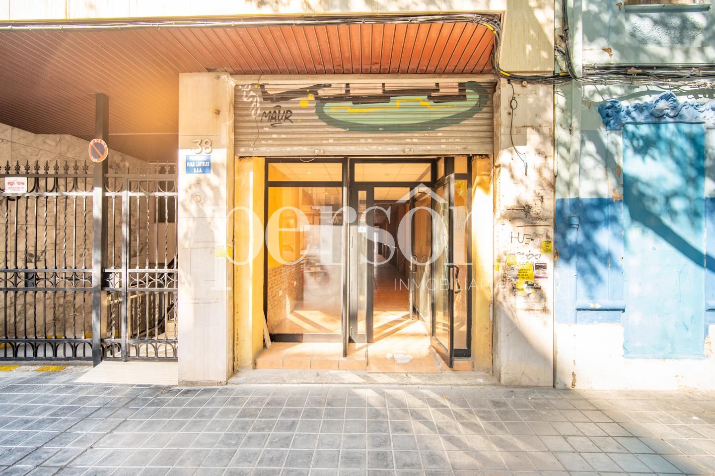 4 Schlafzimmer Gewerbliche Immobilie in Valencia, Spain, Nr. 158265