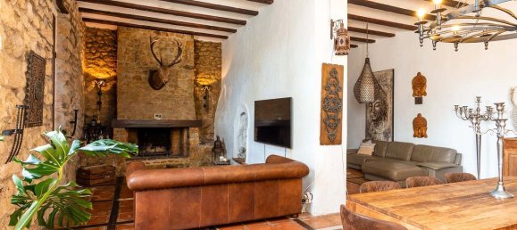 6 bedrooms House in Jalon, Spain No. 43756 2