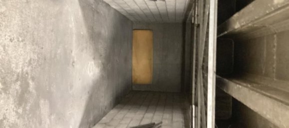 Parkplatz in Montrouge, France 100m², Nr. 184709 9