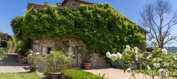 7 bedrooms Castles in Greve in Chianti, Italy No. 60250 32