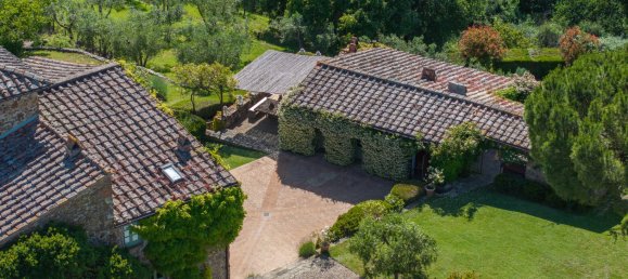 7 bedrooms Castles in Greve in Chianti, Italy No. 60250 19