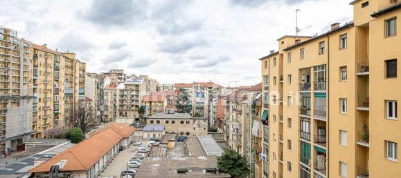 2 Schlafzimmer Wohnung in Turin, Italy, Nr. 110479 26