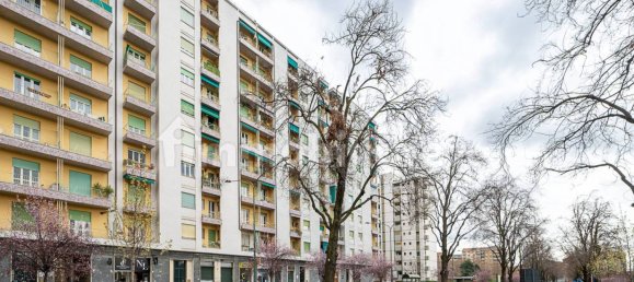 2 Schlafzimmer Wohnung in Turin, Italy, Nr. 110479 2