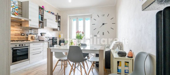 2 Schlafzimmer Wohnung in Turin, Italy, Nr. 110479 8