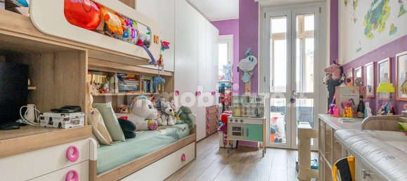 2 Schlafzimmer Wohnung in Turin, Italy, Nr. 110479 22