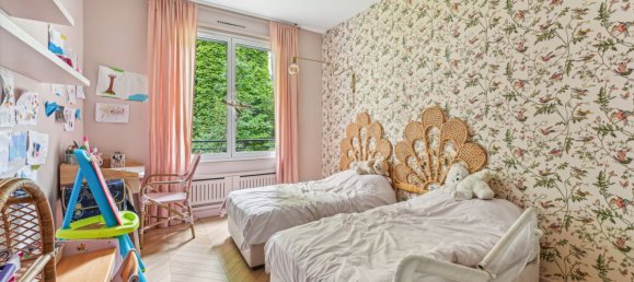 3 bedrooms Apartment in Paris, France No. 176737 13