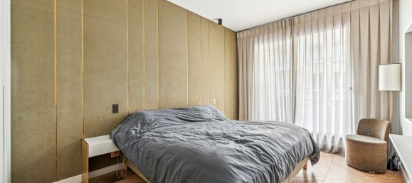 3 bedrooms Apartment in Paris, France No. 176737 8