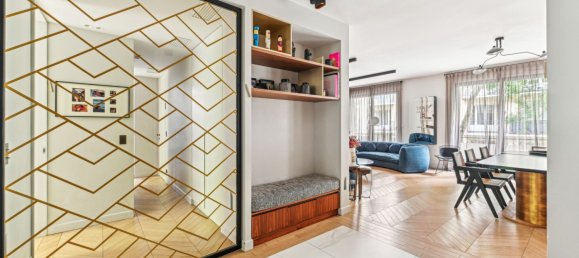 3 bedrooms Apartment in Paris, France No. 176737 3