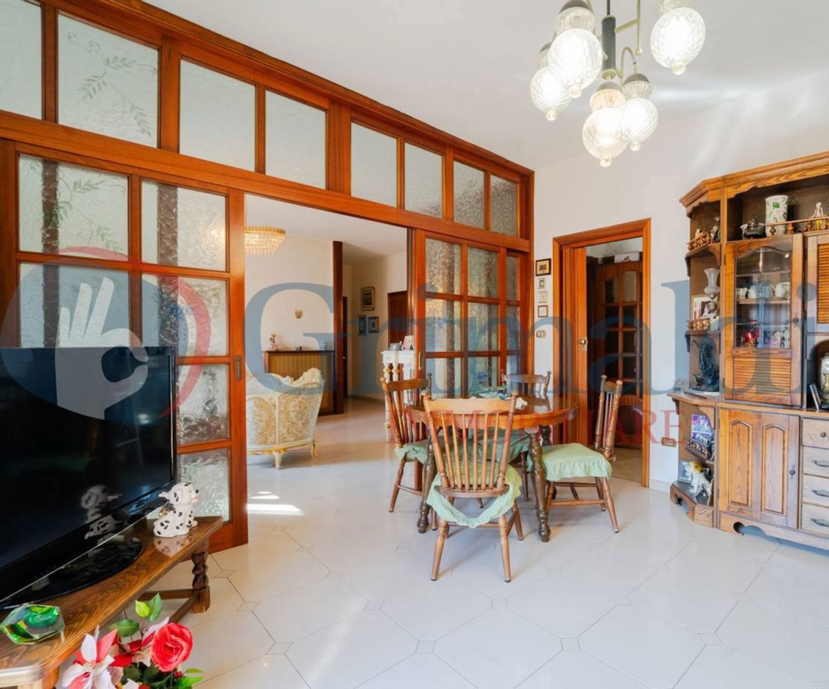 5 غرف نوم شقة في Santa Maria Capua Vetere, Italy رقم 322314