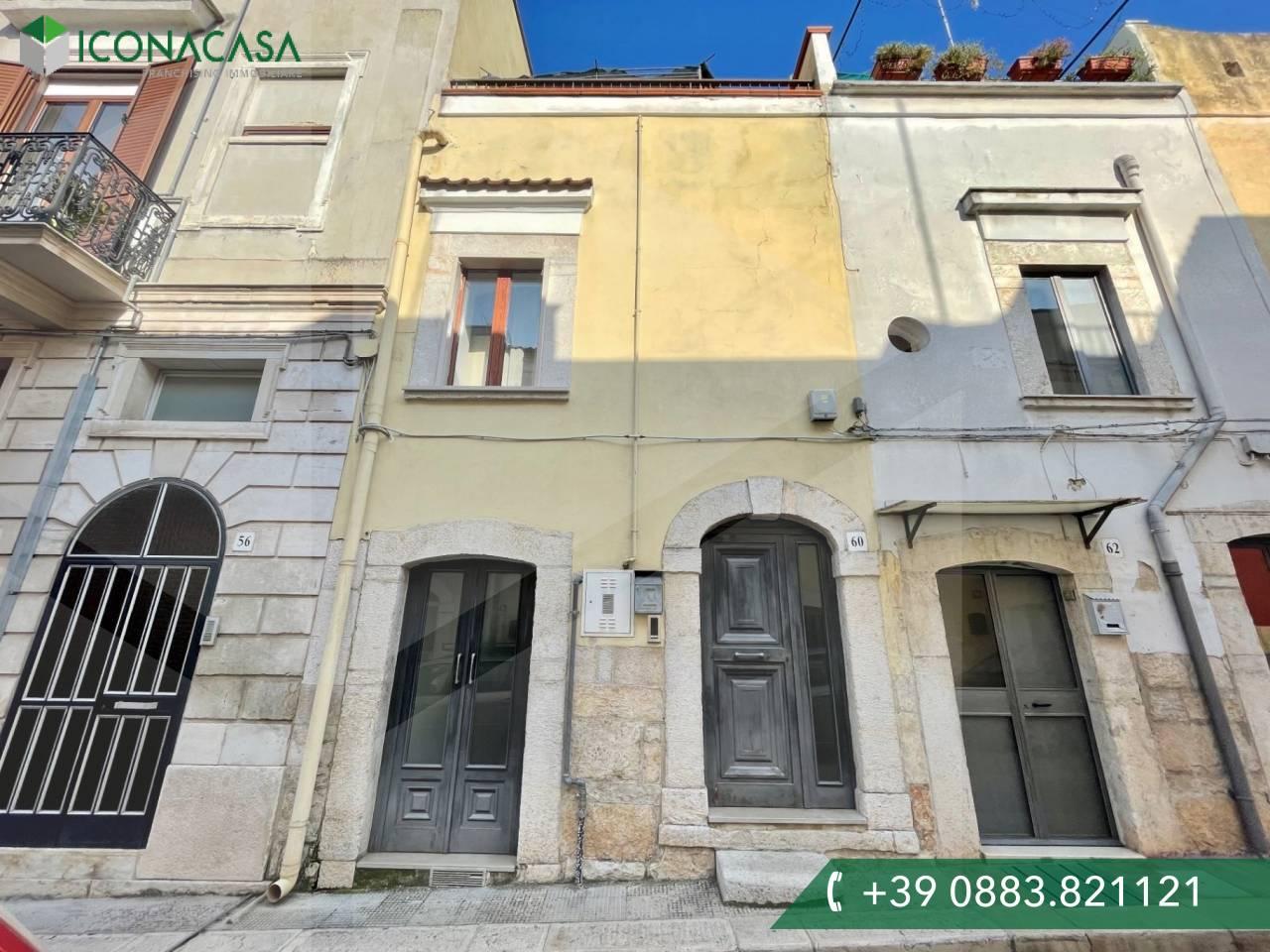 4-salle Appartement à Andria, Italy No. 9259