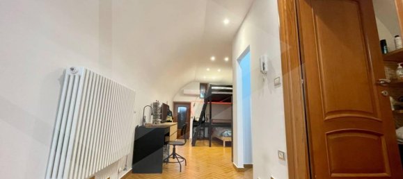 4-salle Appartement à Andria, Italy No. 9259 4