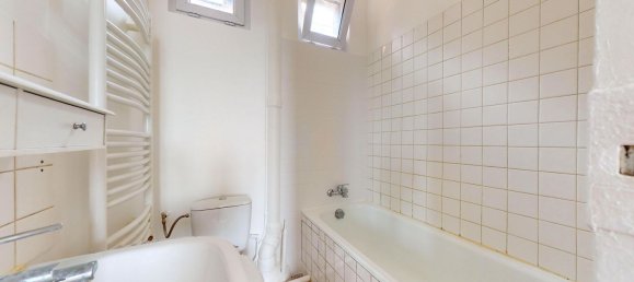 2 bedrooms Apartment in Clichy, France No. 176712 9