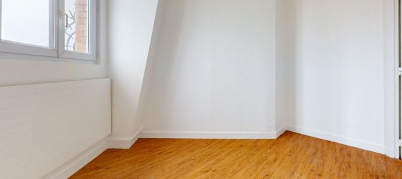 2 bedrooms Apartment in Clichy, France No. 176712 5