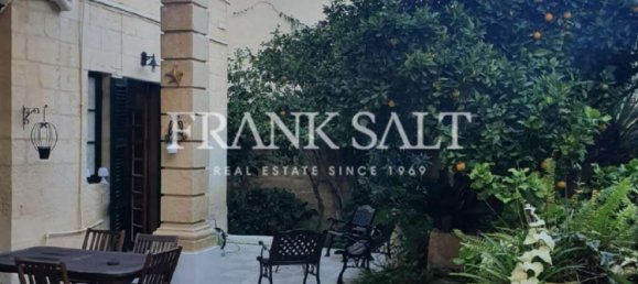 Вилла с 3 спальнями в Та-Шбиш, Мальта № 145 5